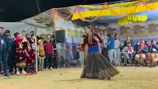 Lah feri aayo hernai parne dance 💃