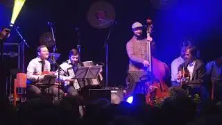 Flat Hats: Elas tune (gypsy swing, django, jazz, grapelli)
