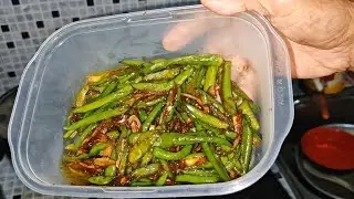 Lauk malam ini di pondok kebun // cilli muda goreng belacan ikan bilis //