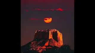 Moeaike - Lift Me High