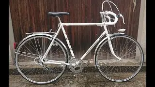 Rénovation d'un Peugeot PL8 1975