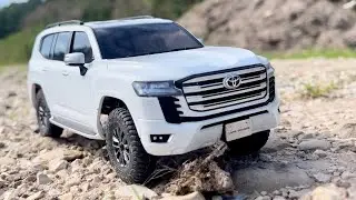Kyosho Mini Z 4x4 Toyota Land Cruiser 300 - offroad adventure