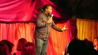 Telling jokes in the East Midlands - Quincy