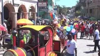 Le défilé du Carnaval de Jacmel, 23 février 2014
