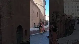 Cello Player at the Pantheon &ndash; Epic Music Iconic Backdrop | Rome | Sunny | 13:00 PM | 1m1s | 12.2025