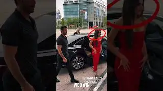 All eyes on Hande Er&ccedil;el at the Gala