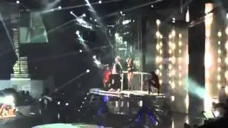 Maja Salvador and Enrique Gil - Twerk it like Miley at Maja