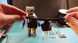 Clumsy Bot Curly / GEARHEAD TOYS