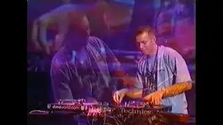 DJ Mouss vs DJ Talkback &mdash; 2000 DMC Battle for World Supremacy