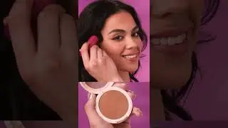 hoola + hoola wave = a match made in bronzer heaven 👯&zwj;♀️