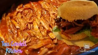 Slow Cooker Pulled Pork| Quick and Easy Dinner| Healthy Recipes| Tess Cordell Kitchen