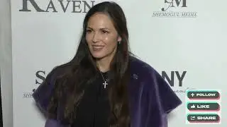 Terri Ivens at The Raven Premiere at the TCL Chinese Theatre in Hollywood