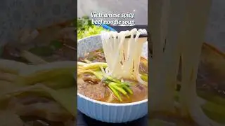 Vietnamese Spicy Beef Noodle Soup Bun Bo Hue 🍜#vietnamesefood #asianfood #noodles #shorts #cooking