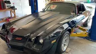Black Camaro Holley Stealth EFI Conversion pt.1