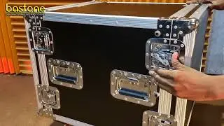 8 U Trolly Case