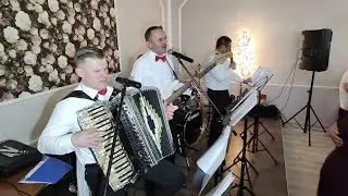 31 12 2025 Kapela STĄPORKOWSKA Gustownie UBRANA bawiła GOŚCI na Sylwestrowym BALU w Złotym DWORZE