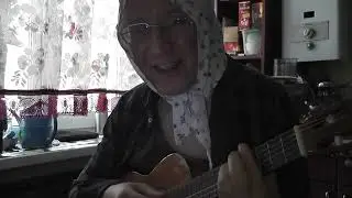 Кто-то из нас двоих -- гр.Тараканы. Полный кавер