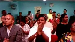Iglesia Buenas Nuevas - Madrid / Grupo De Alabanza / El Poderozo De Israel ( coro )