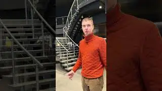Циклоп в автосалоне на Малиновского 43.
