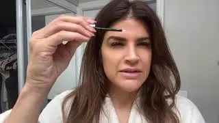 Blooskim eyebrow growth serum 