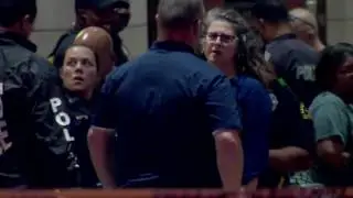 Embuscade à Dallas : des agents de la police tués par des snipers (vidéo)