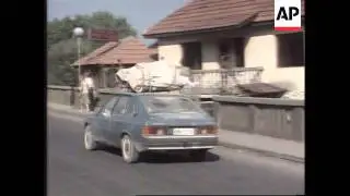 Bosnia - Refugees From Knin Arrive in Banja Luka