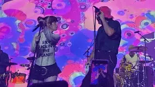 Paramore, HalfNoise - Scooby's In The Back, Movistar Arena Santiago, 2023 #paramore #halfnoise #live