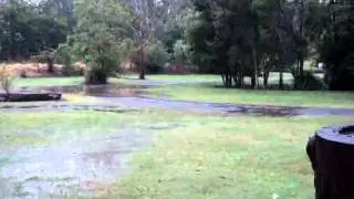 Glass House Mountains camping i regnvejr