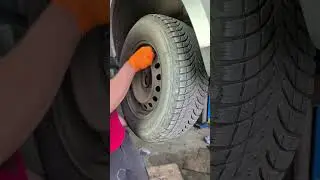 Rusty brakes on this Japanese SUV #mechanic #repair #mitsubishi #suv #brakes #diy #rust #outlander