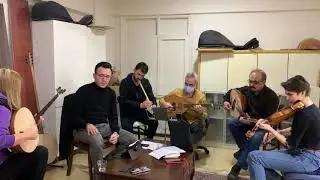 Kürdîli Hicazkâr Şarkı - Gitsen Bırakıp Gönlümü Ruhumda Sesin Var - Hasan Esen