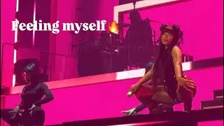 Nicki Minaj | Feeling myself | Pf2 world tour | Queens | Front row