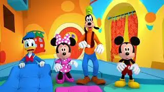 Mickey Mouse Funhouse&ndash; Clip | The Big Funhouse Sleepover | Disney Jr