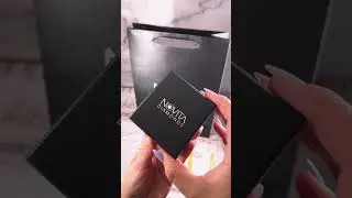Discover what's inside your bag!