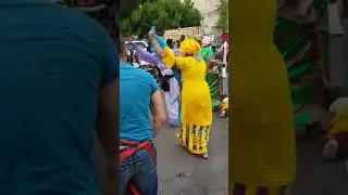 BABA SACKO ET SON GROUPE SANDIYA À PARIS 20Ème 4ème partie
