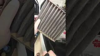cara mengganti filter udara di dalam mobil, Daihatsu Ayla #cabinairfilter #daihatsu #ayla #1000cc
