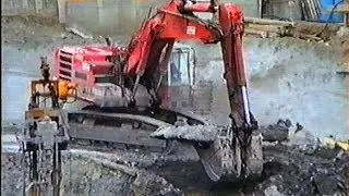 Liebherr R962, Cat 963, Atlas 1404K, Neubau DEKRA Stuttgart, 17.04.1990.