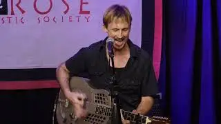 Eli Cook performs &ldquo;Bear Creek&rdquo; at The Black Rose Acoustic Society