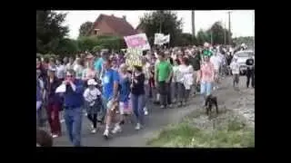 Manifestation contre la porcherie industrielle du 30 juin 2012 &agrave; Heuringhem - 1/3