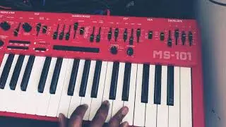Behringer MS101 and Neutron paired - Audio Demo