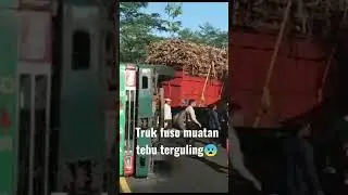 truck fuso terguling #truck #shorts #trukoleng #oleng