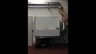 Elektrischer h&ouml;henverstellbarer Absaugtisch Typ VHA-1500