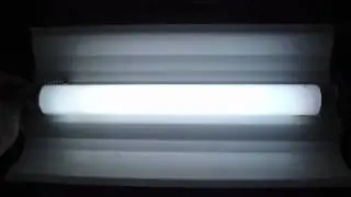 My new F14T12 14 watt preheat fluorescent light fixture and the trip to Lowes to buy a Light Bulb