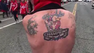 Caps fans pour into Capital One Arena for playoff game against Hurricanes
