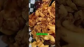 Is this the best fair food ever? 🤤🎉