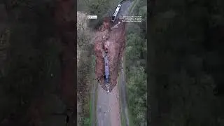 Major incident as sinkhole leaves canal boats stranded in UK