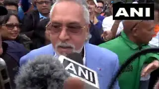 Crowd chants ‘chor hai’ as Vijay Mallya leaves stadium post India vs Aus match