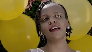 DENYS _ Aravutse umwana Yezu _ ft CHRISTELLE (DenysArtStudio)