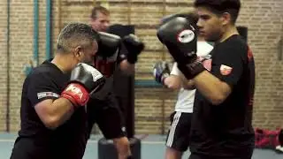 Kickboksen in Enschede? - Conditie en kickbokstraining in Enschede - Gym053