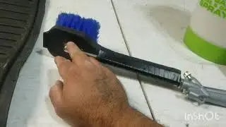 DIY automatic tire dressing applicator .