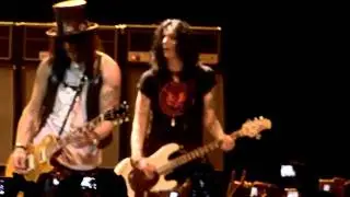 Slash - Sweet Child O' Mine @VIVO Rio de Janeiro 06/04/2011 [720p]